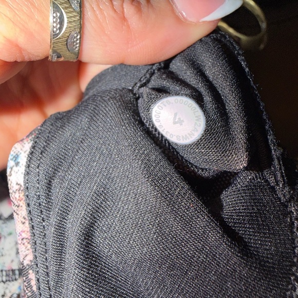 lululemon athletica energy Bra - Picture 6 of 8